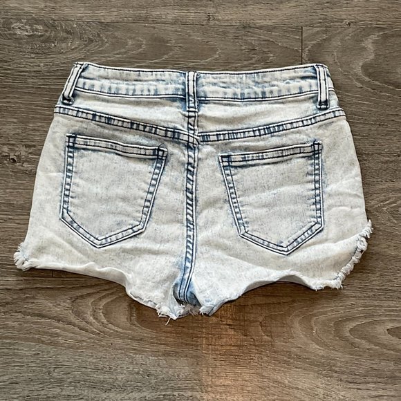 Delias Bradley Women Shorts Raw Hem Denim Jean Size 00 - Picture 4 of 6